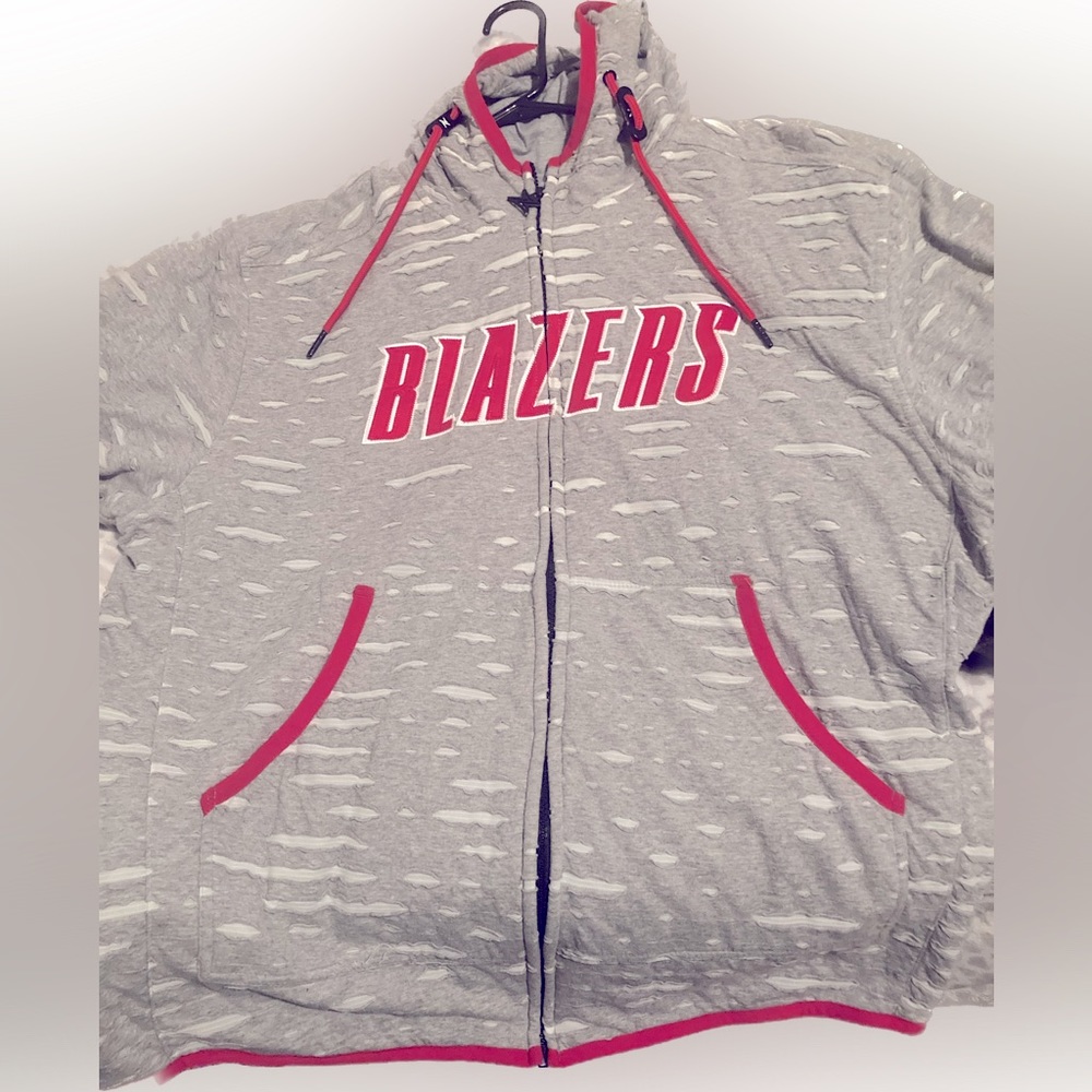 Blazer hoodie in great condition